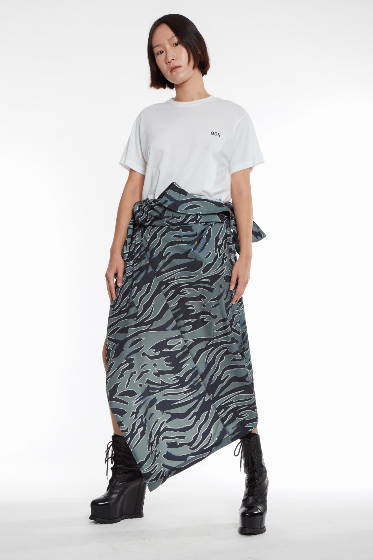 AW20-TShirt-white-1