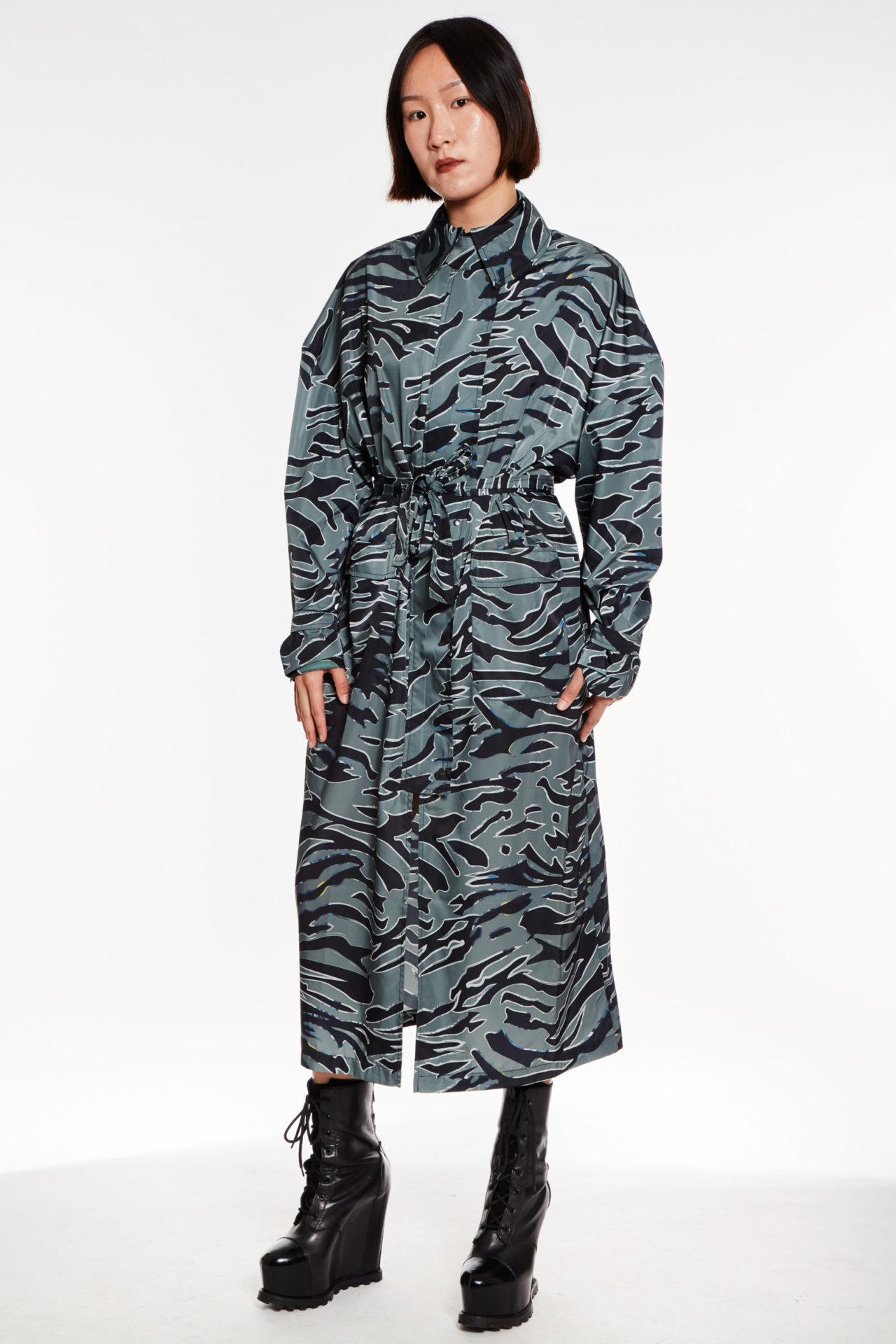 AW20-oversizedcoat-zebra-1
