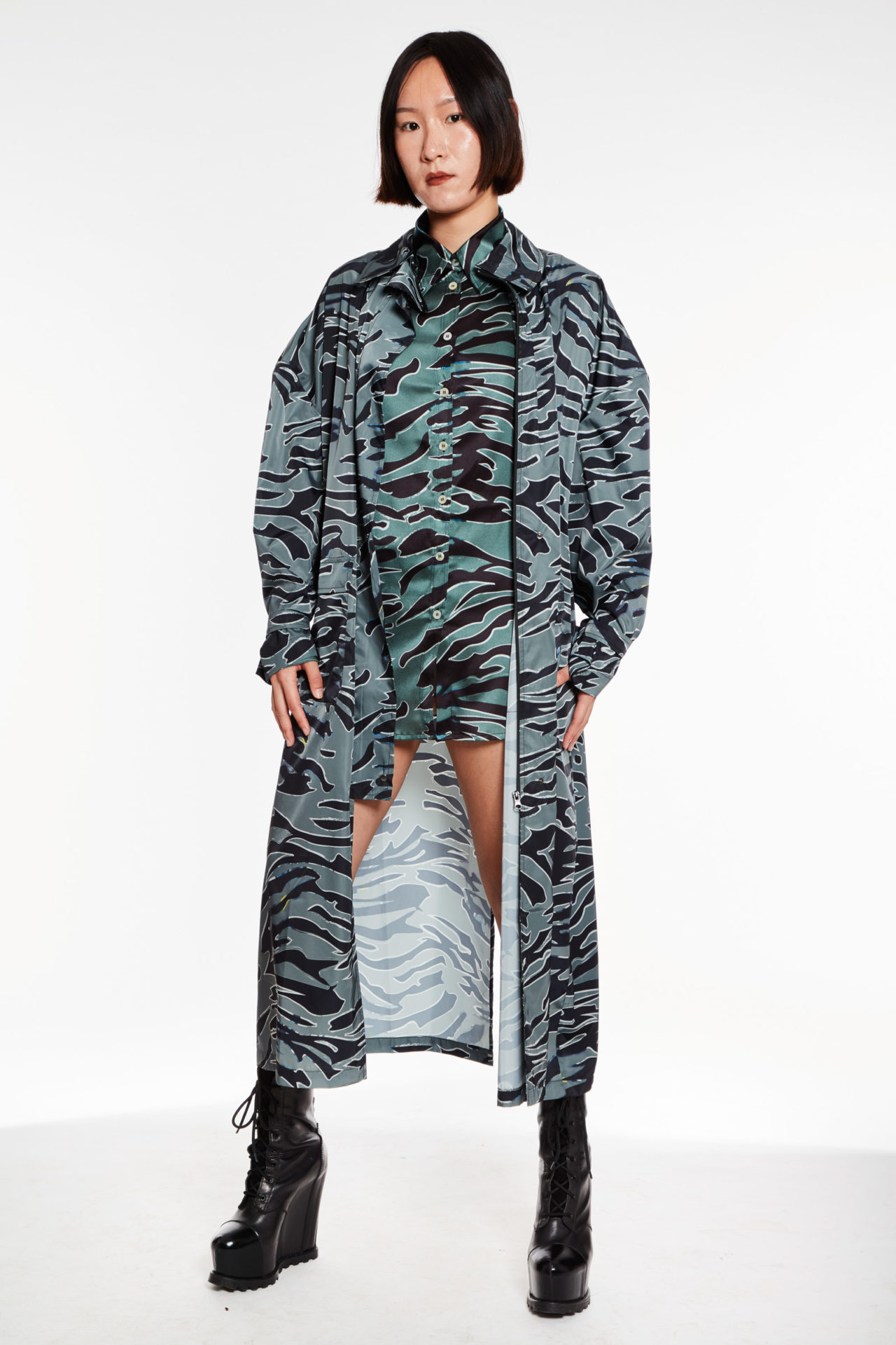 AW20-oversizedcoat-zebra-5