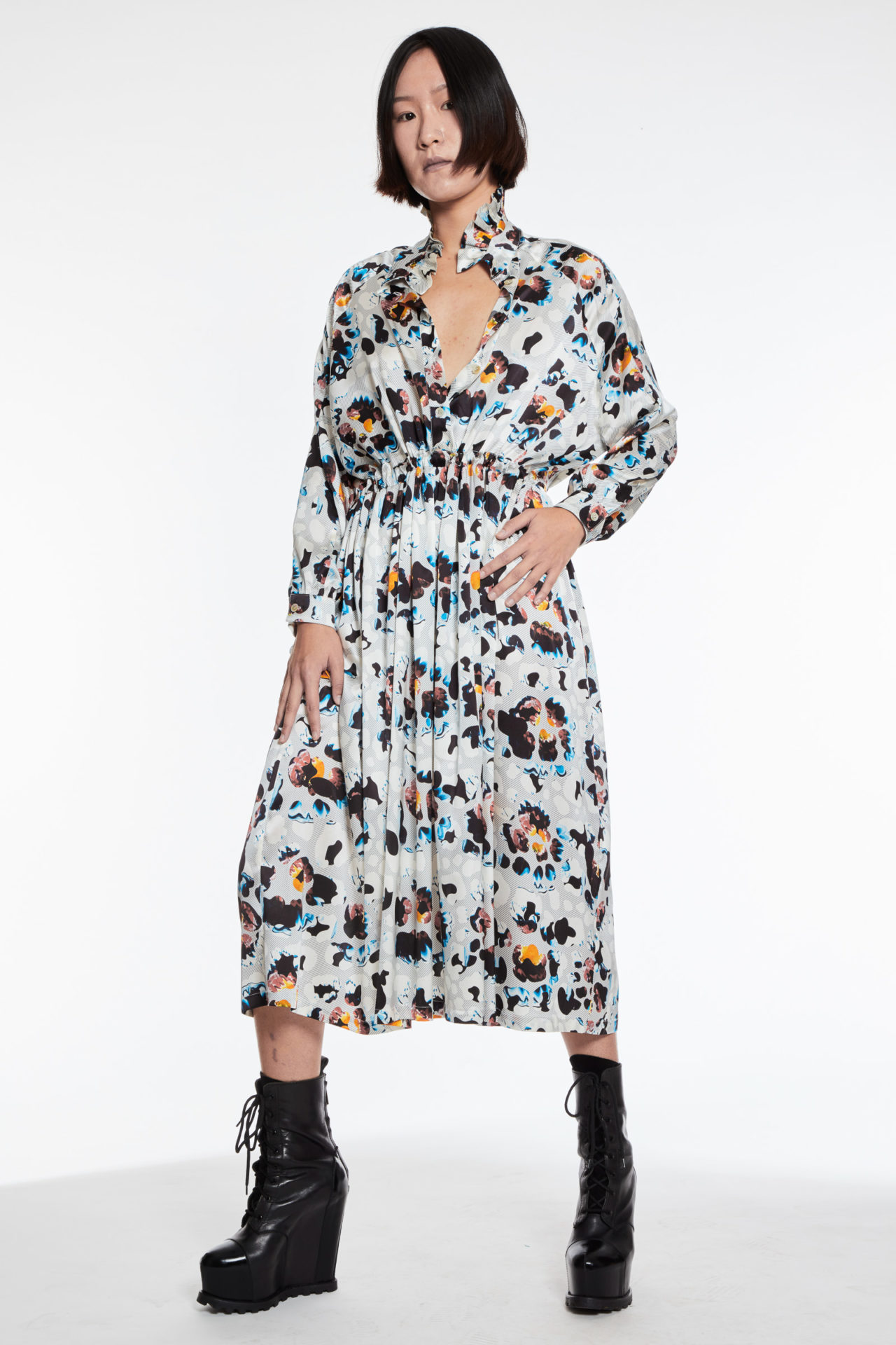 AW20-raglandress-leobluered-3