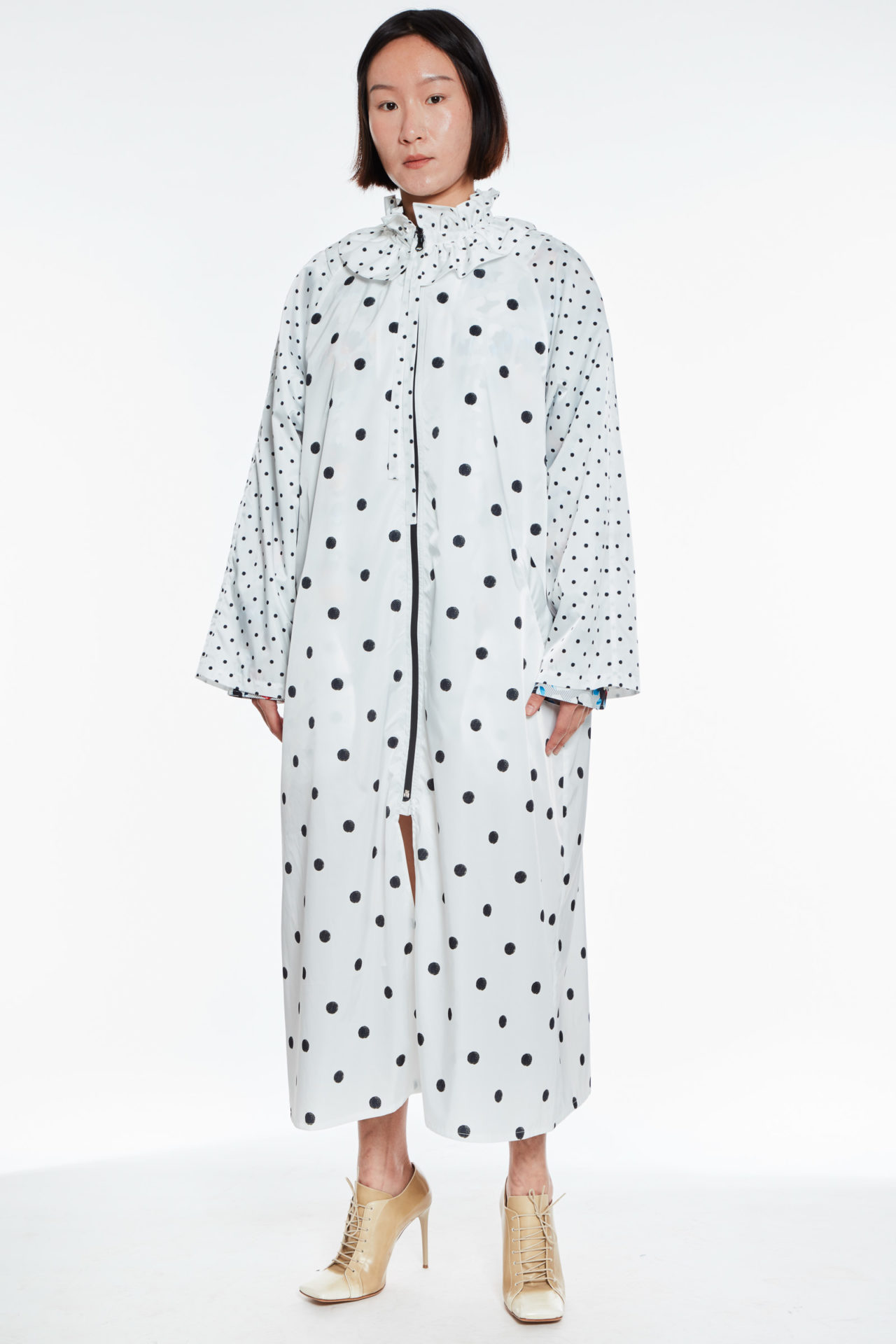 AW20-ruffledcoat-dots-1