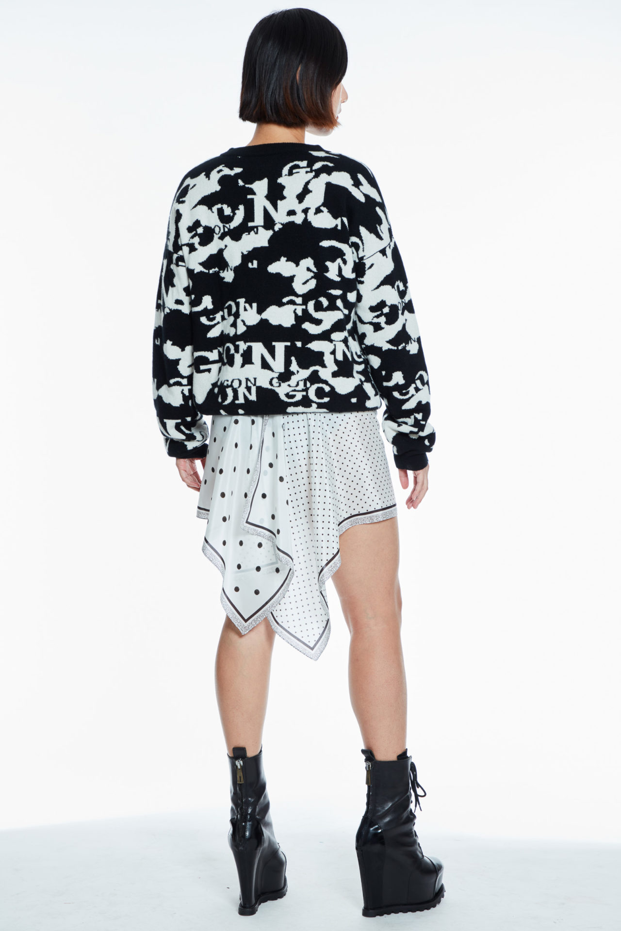 AW20-sweater-camo-4