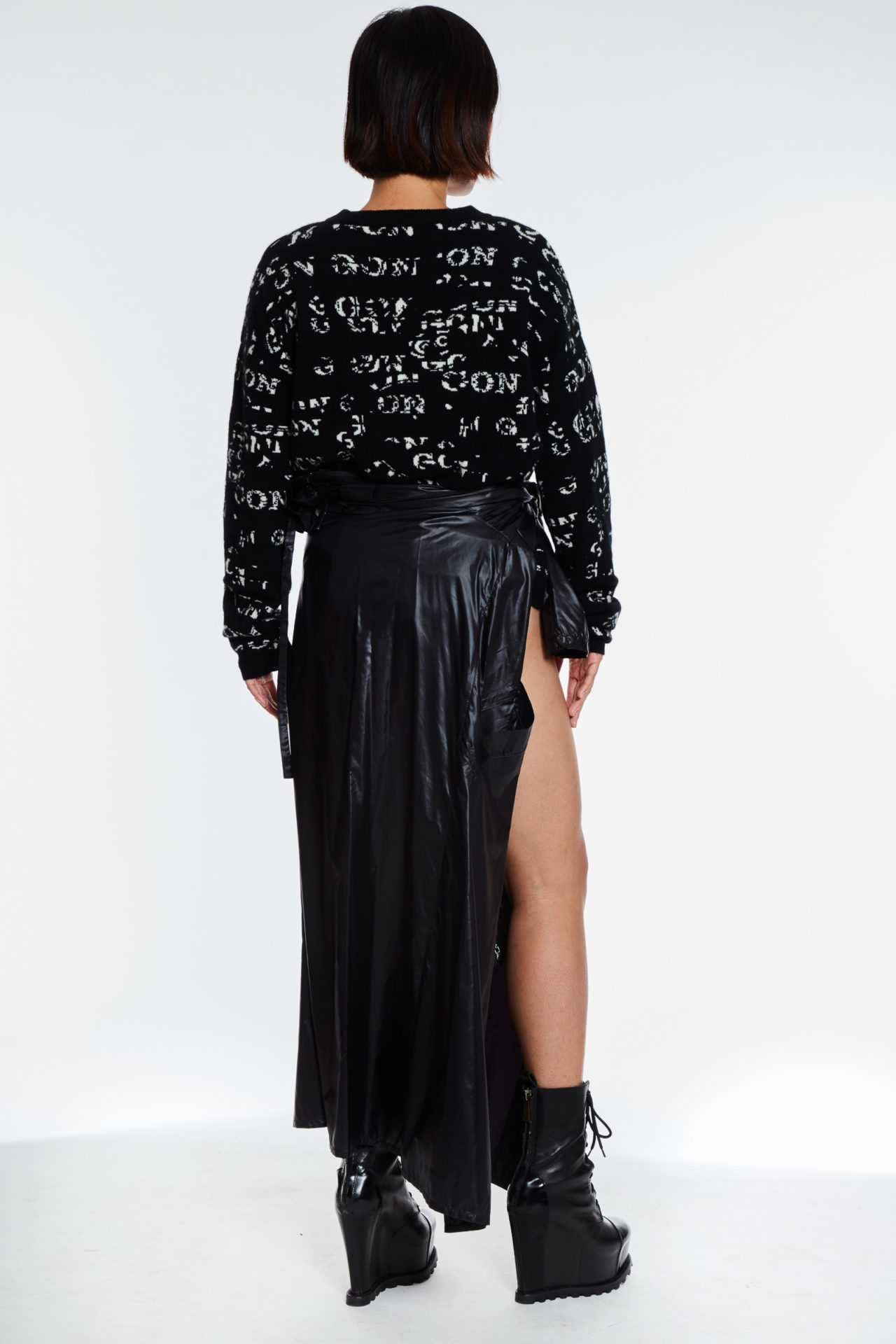 AW20-sweater-paisley-2
